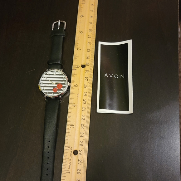 Lucy Lady Watch with Ladybugs - Picture 3 of 9